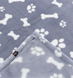 Hondendeken Kenny Fleece Bot / Pootjes Blauw 100X75 Cm